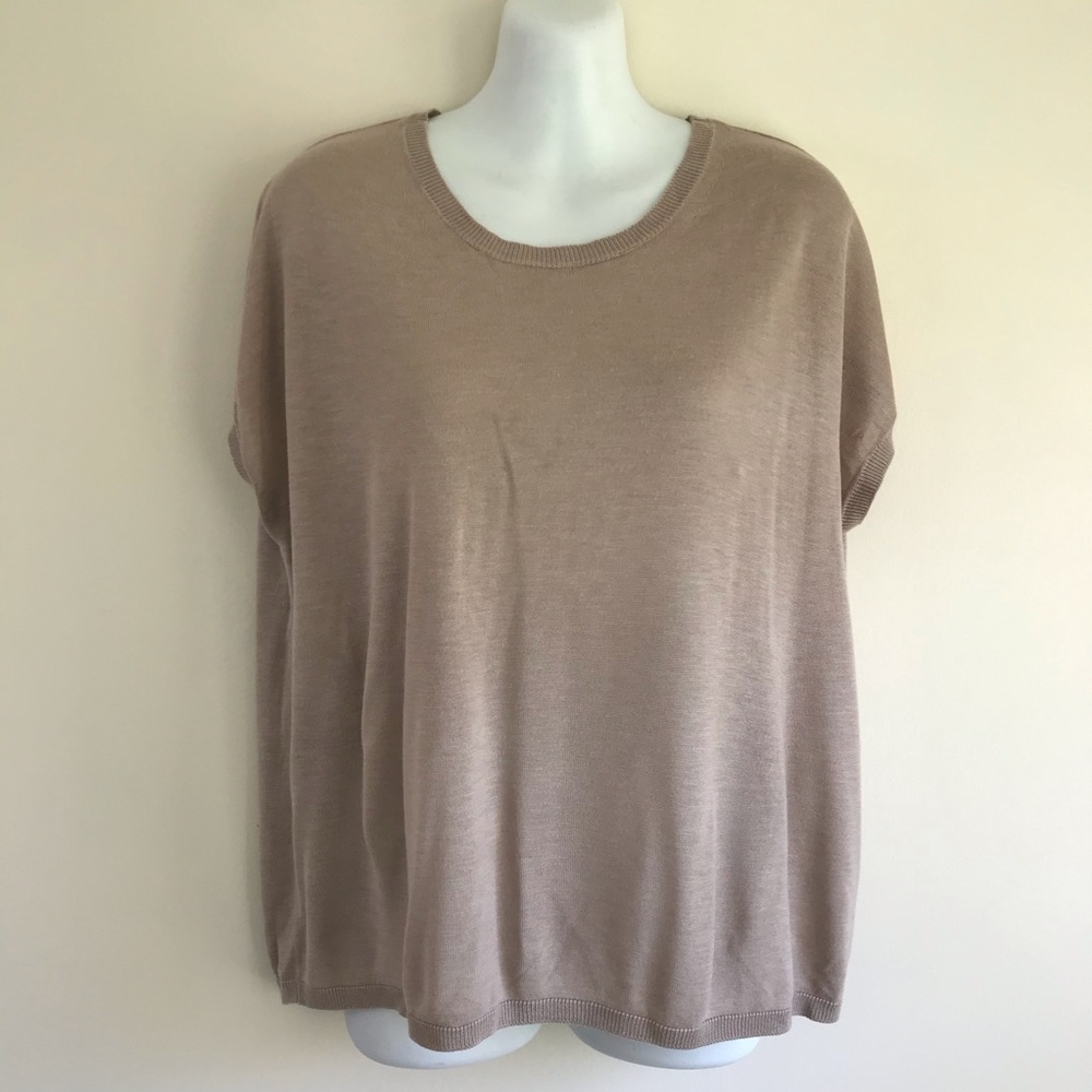 H&M Basic Beige Short Sleeve Tee Shirt Size Medium